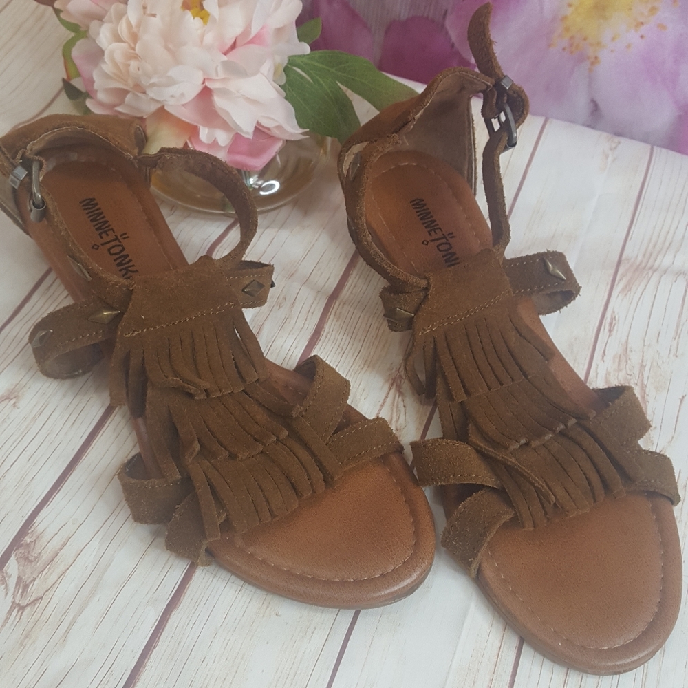 MinneTonka Fringe Suede Sandal